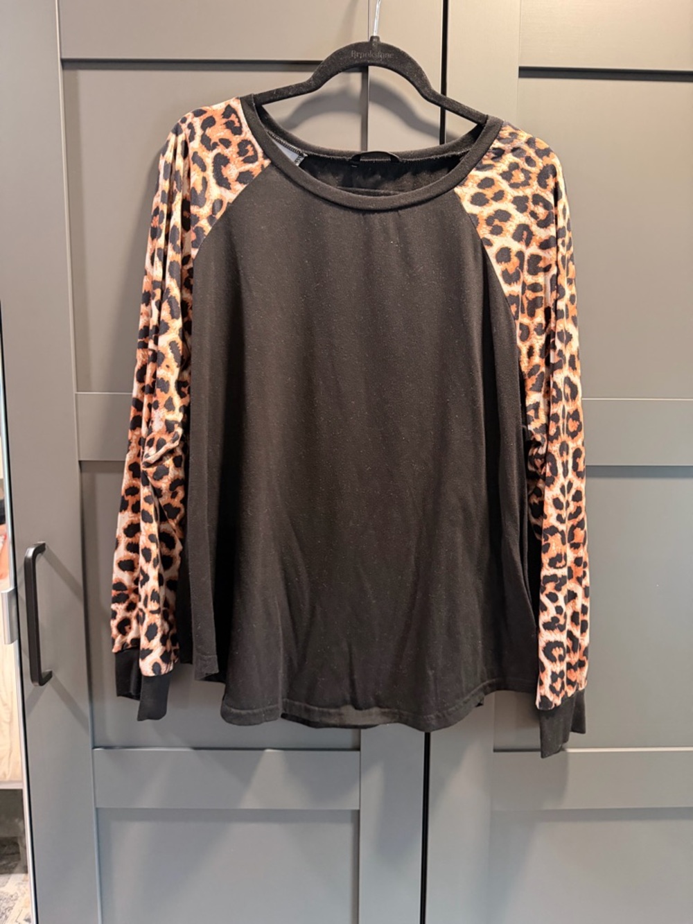 SHEIN Curve Black & Leopard Print Crewneck Top